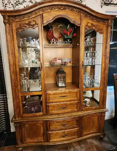 buffet en bois, View more