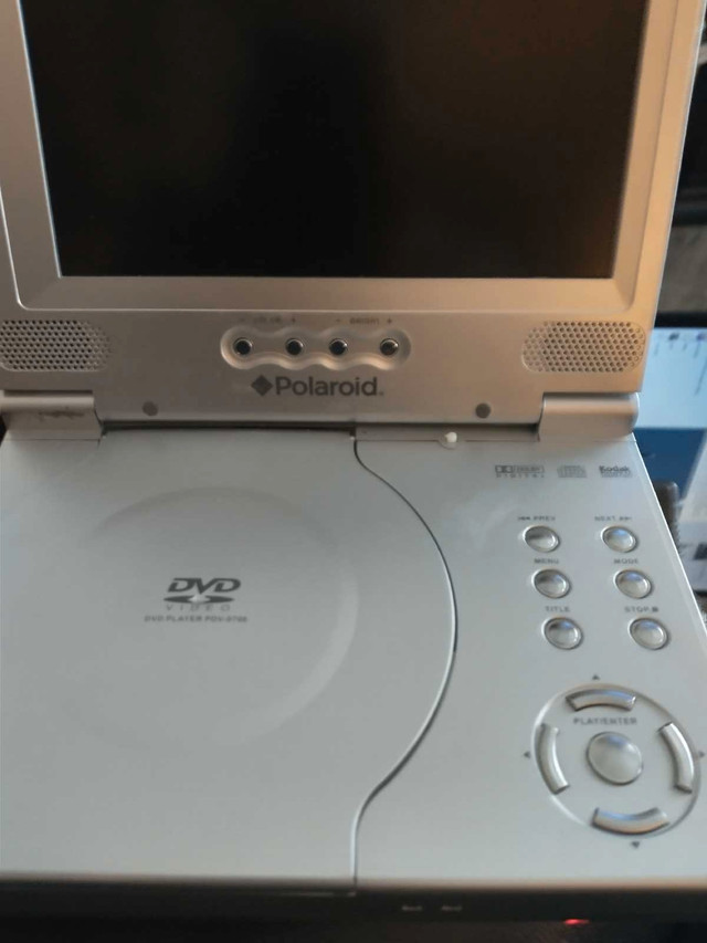 Portable DVD/CD  player in Stereo Systems & Home Theatre in Moncton - Image 3