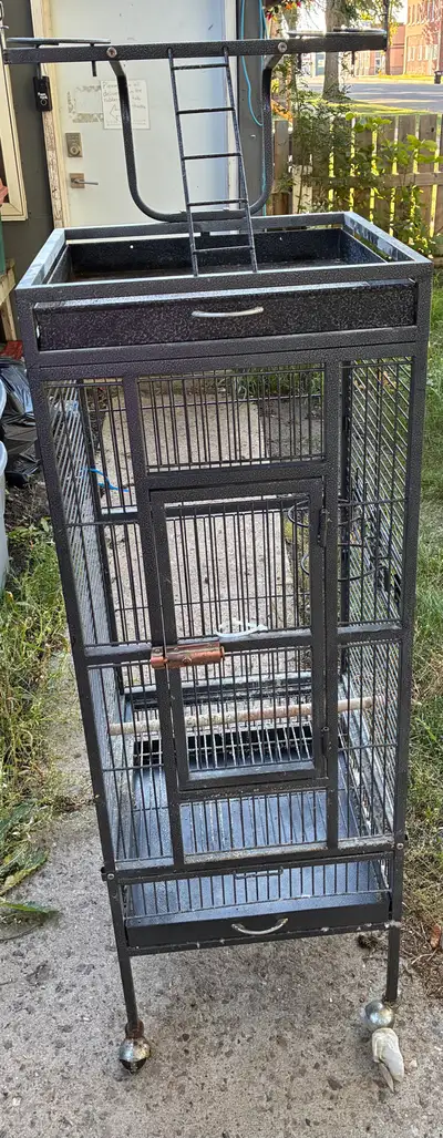Bird cage with playtop, View more