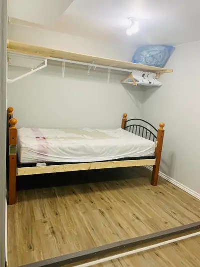 One basement room for rent, about 1.3km to College