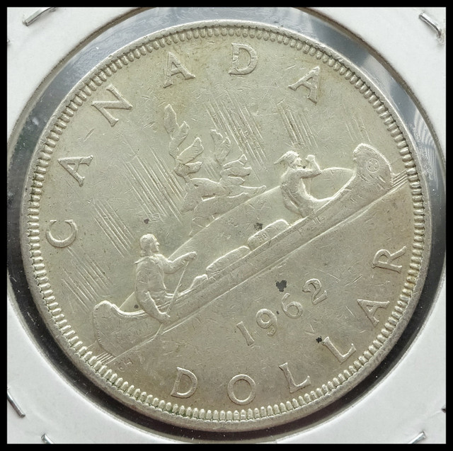 1962 Canada $1 Silver Dollar in Arts & Collectibles in Oakville / Halton Region