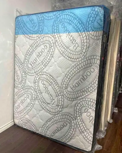 Matelas queen et double neuf , View more
