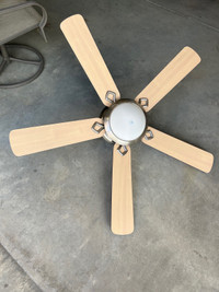 52” Ceiling fan with light