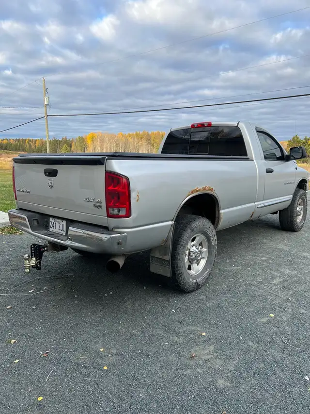 Ram 2500 in Cars & Trucks in Laval / North Shore - Image 4