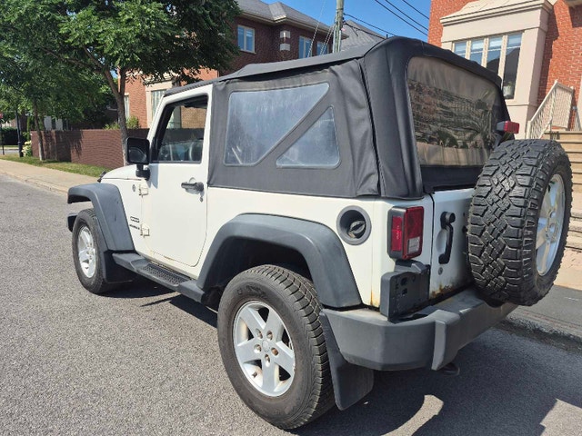 2010 JEEP WRANGLER — photo 4