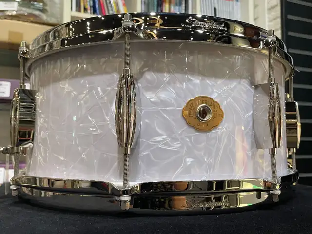 Slingerland Radio King Artist Snare Drum 2026..  "PRICE DROP" in Drums & Percussion in Oshawa / Durham Region - Image 3