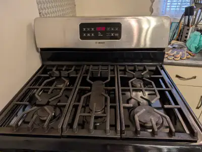 Stove used like new works well, View more