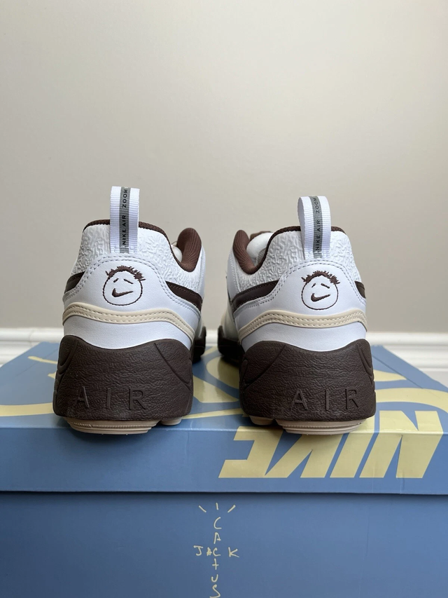Size 11 - Nike Zoom Field Jaxx Travis Scott Light Chocolate New in Men's Shoes in Longueuil / South Shore - Image 7