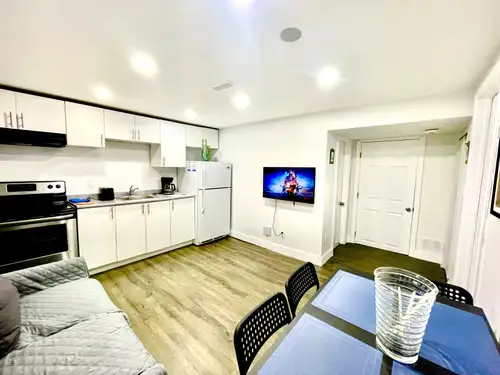 Available January 1, 2026 All utilities and parking included in the price. Newcomers are welcome Kip...