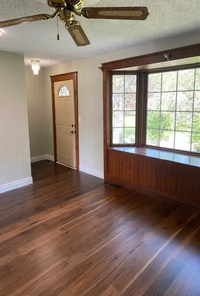 $1,400/month + utilities (negotiable) Available October 1 Private 1-bedroom, 1-bathroom house/apartm...