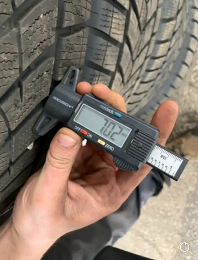 Winter tires with rims - 18 inch in Tires & Rims in Muskoka - Image 2