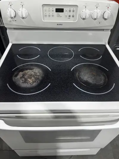 Cuisinière 30po Blanche vitrocéramique | 970-689022 - Kenmore, View more