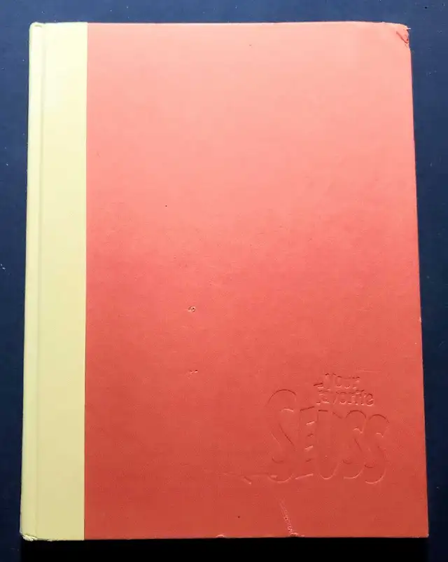 Your Favorite Seuss: 13 Stories by Dr. Seuss Hardcover Book in Children & Young Adult in City of Toronto - Image 3