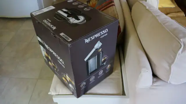 Nespresso Vertuo in Coffee Makers in Oakville / Halton Region - Image 3