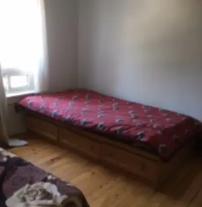 Room for rent in sharing for girls with girls and boys with boys or sincere couple . private room al...