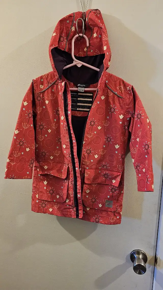 girls moutian co-op mec rain jacket. 3-4  in Kids & Youth in Edmonton - Image 2