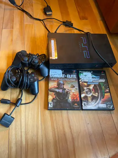 Comes with 2 games, 2 controllers