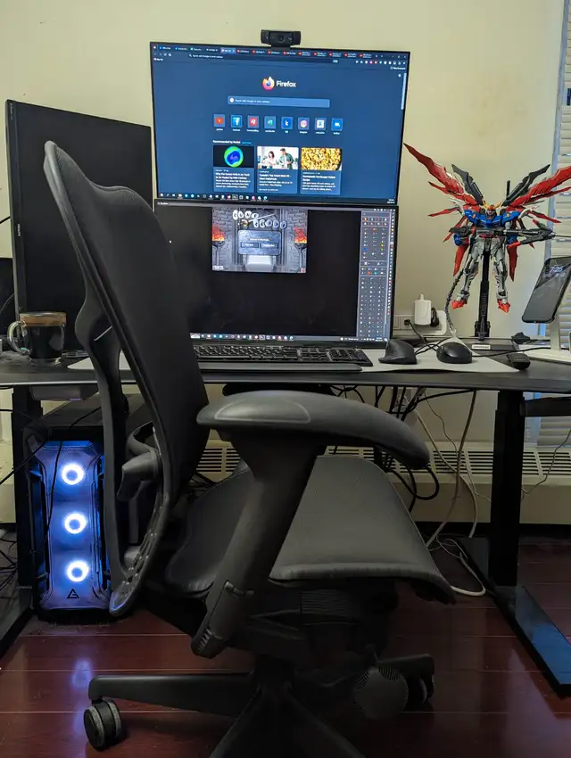 Herman Miller Mirra 2 Fully Loaded ~Free GTA Delivery~62863262619521123
