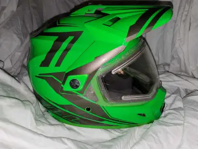 XL GREEN BELL HEATED SNOWMOBILE HELMET, View more