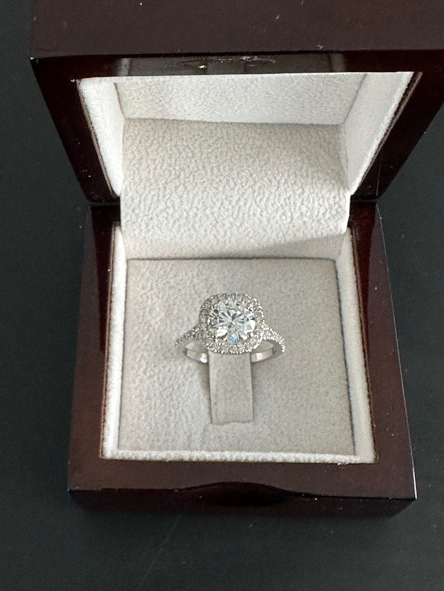 3.12 CT Round Cut Halo Diamond Ring in Jewellery & Watches in City of Toronto - Image 4