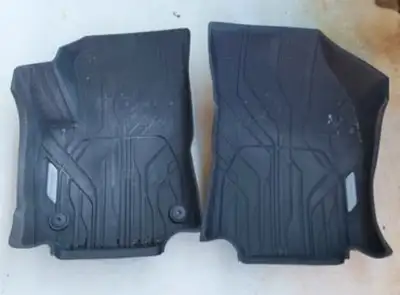 Front driver and passenger moulded car mats. Chevrolet branded. From a 2021 Equinox. Great condition...