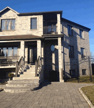 5 1/2 Chomedey Laval, très bien éclairé dans bas de duplex. Disponible tout de suite Proche de tous...