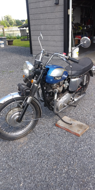 1969 Triumph Bonneville 650 in Other in Ottawa - Image 3