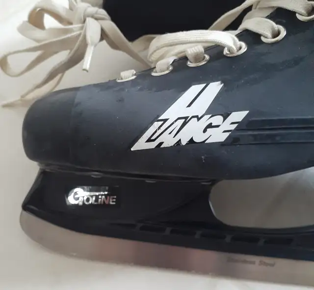 VINTAGE 1980's LANGE Molded Men's Ice Hockey Skates -Size 10 in Skates & Blades in Winnipeg - Image 2