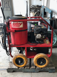 Hotsy 965B - Hot Water Pressure Washer - Gas Engine Series