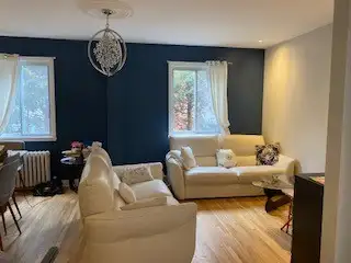 À LOUER – APPARTEMENT 4 1/2 ENTIÈREMENT RÉNOVÉ ÉLECTROMÉNAGERS ,