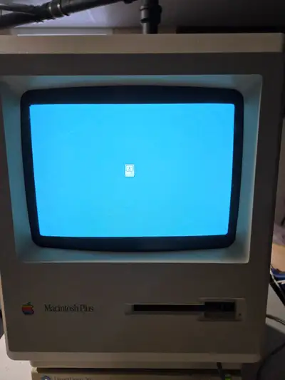 Macintosh Plus 1MB, View more