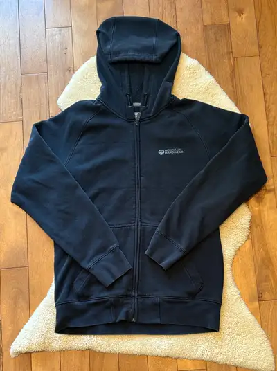 Mountain Hardwear full zip hoodie men’s size medium, View more