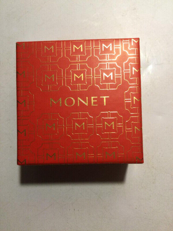 Monet - Miniature Collectable in Arts & Collectibles in Hamilton - Image 3