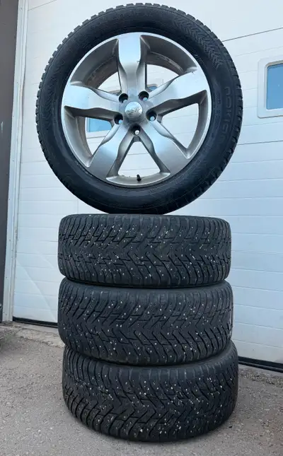Nokian hakkapeliitta studded 265 50 20 tires on 5x127 oem jeep Dodge Durango rims wheels with TPMS s...
