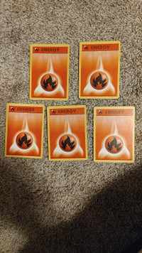 1999 Pokemon Base Set SHADOWLESS fire Energy 98/102 