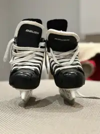 Size 9 CCM Men’s ice skates