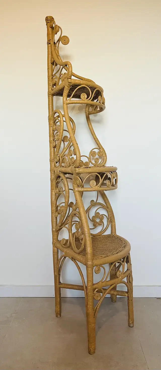 Wicker Rattan Corner Shelf Etagere Vintage Boho Plants GREAT in Bookcases & Shelving Units in City of Toronto - Image 3