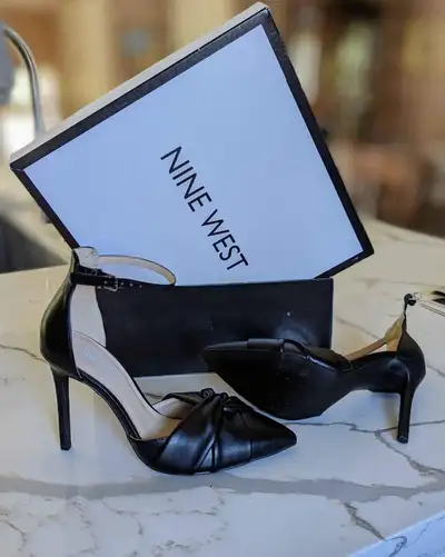 Women’s shoes, View more