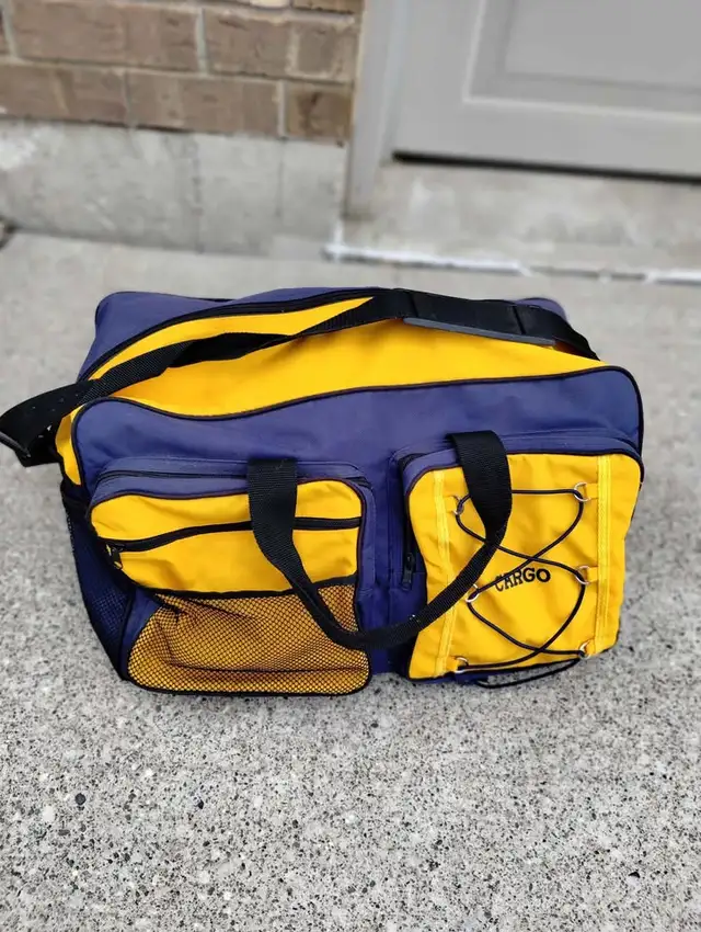 Ladies UltraWheels Size 9 Rollerblades Combo Set in Skates & Blades in Windsor Region - Image 4