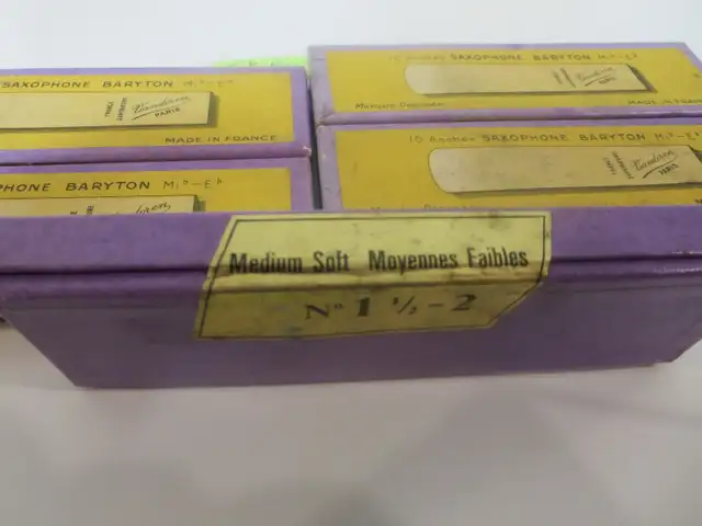Vandoren Paris Eb Baritone Saxophone Reeds – NOS –Sealed  Boxes in Woodwind in Stratford - Image 3
