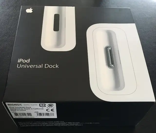 ipod universal dock 7 adapters in iPods & MP3s in Oakville / Halton Region - Image 2