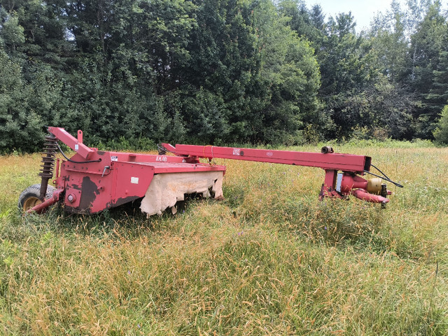 Faucheuse KM281 dans Outils d'extérieur et entreposage  à Sherbrooke - Image 3