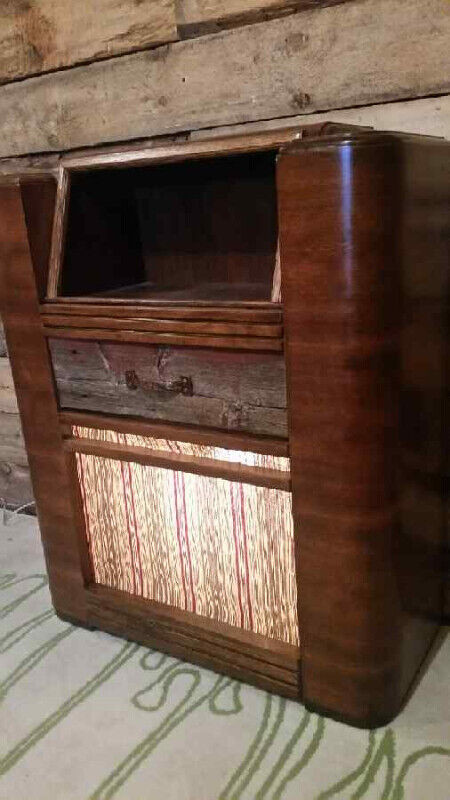 Upcycled Antique Radio in Bookcases & Shelving Units in Calgary