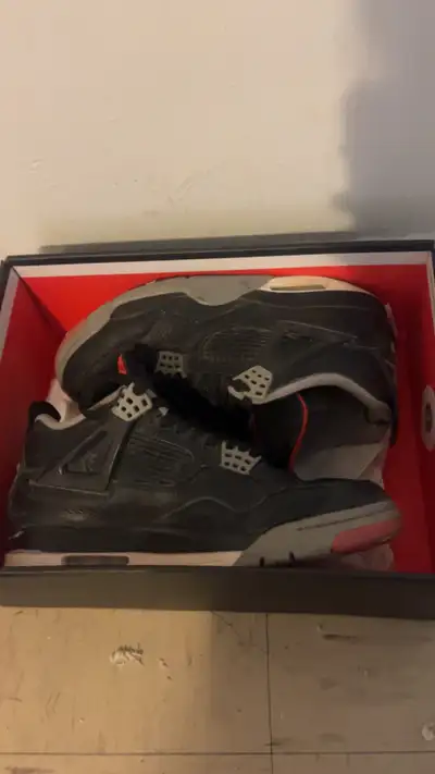 Jordan 4 breds , View more