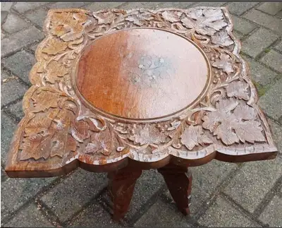 CHARMING VINTAGE TABLE, View more