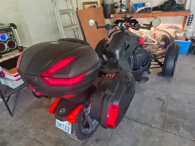 2021 Can Am Ryker 900, excellent condition, roughly 14,000 kms, $3,000 in upgrades (Sling Mods lugga...