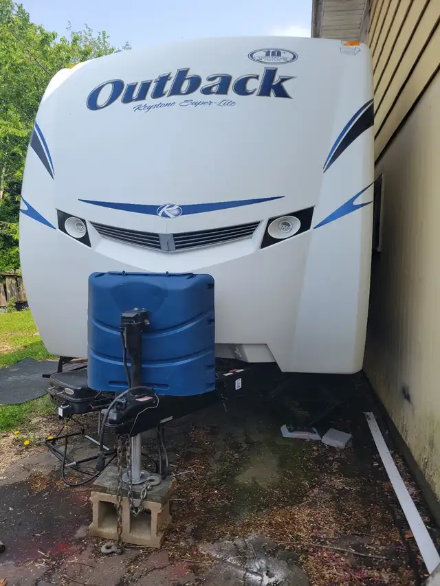 Keystone Outback 21ft in Travel Trailers & Campers in Dartmouth - Image 9