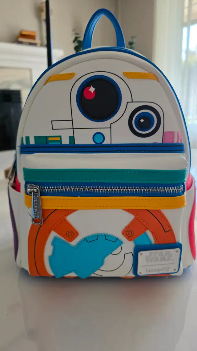 LIMITED EDITION Star Wars BB-8 Pride Loungefly Mini Backpack NWT