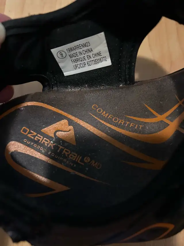 Ozark Trail Men's Sport Sandals $15 size 9 wide width in Men's in Oakville / Halton Region - Image 4