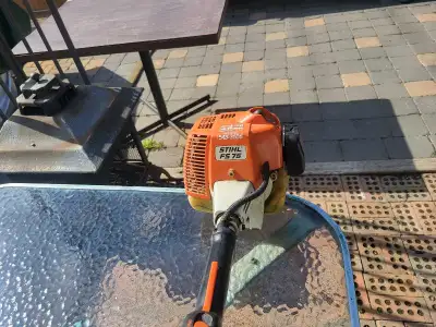 Keep your yard looking pristine with pre-owned Stihl FS 76 gas-powered trimmer. Priced because I can...